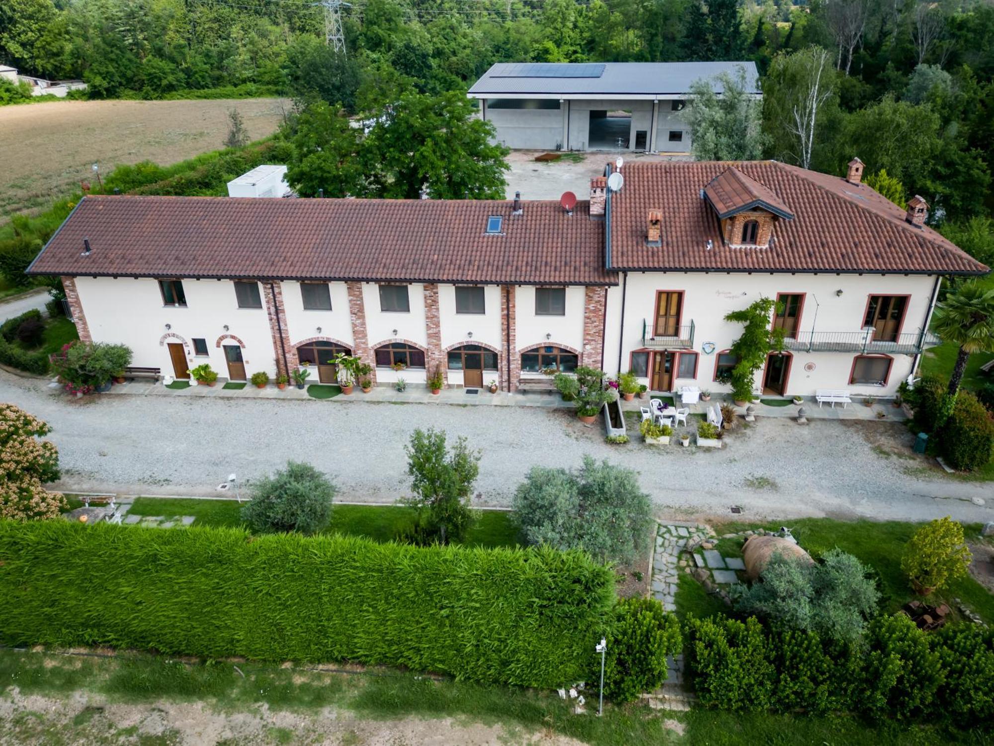 Agriturismo Parco Campofelice Lombardore Eksteriør billede